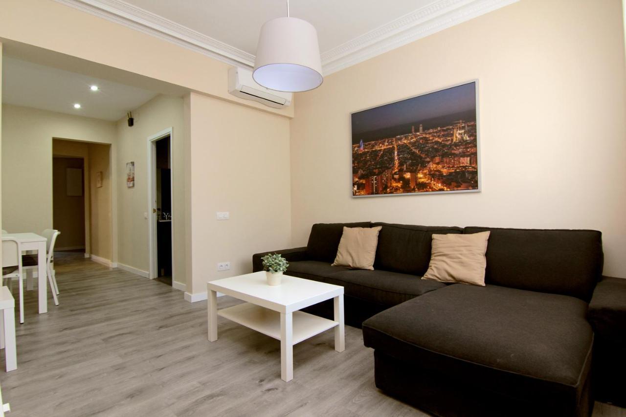 Felip - Spacious And Quiet Apartments ברצלונה מראה חיצוני תמונה